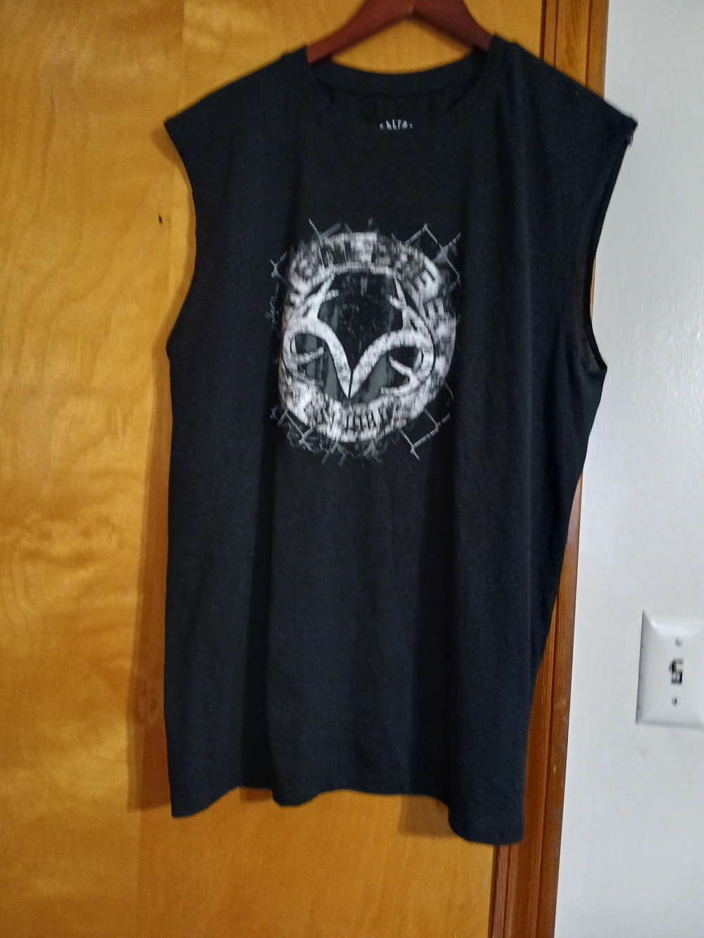Realtree Black Sleeveless Tank with Distressed White Logo